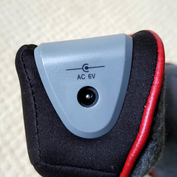 Homedics Neck and Shoulder Massager, 2 speeds + Heat - Picture 5 of 12